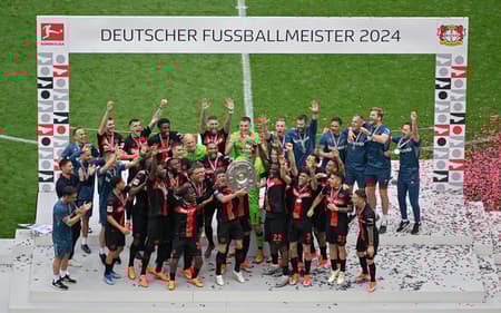 AFP__20240518__34T68DG__v1__HighRes__FblGerBundesligaLeverkusenAugsburg-scaled-aspect-ratio-512-320