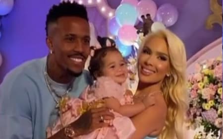 Eder-Militao-e-Karoline-Lima-no-aniversario-de-um-ano-da-Cecilia-Foto-Divulgacao-Instagram-aspect-ratio-512-320