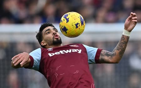AFP__20231223__348W9NQ__v3__HighRes__FblEngPrWestHamManUtd-scaled-aspect-ratio-512-320
