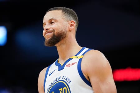 AFP__20241028__2180806559__v1__HighRes__LosAngelesClippersVGoldenStateWarriors-scaled-aspect-ratio-512-320
