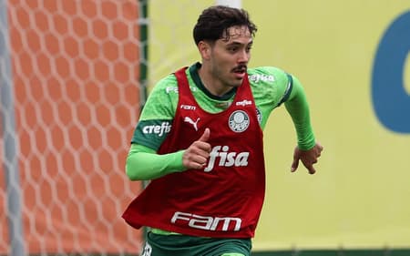 13112024_cg_palmeiras_3942_46-aspect-ratio-512-320