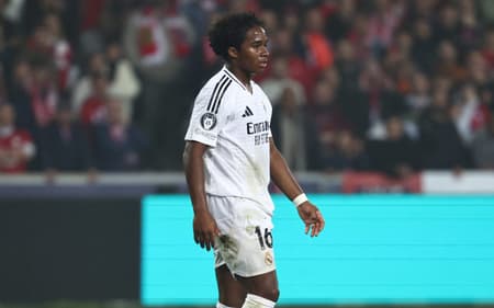 AFP__20241002__36J2644__v1__HighRes__FblEurC1LilleRealMadrid-scaled-aspect-ratio-512-320