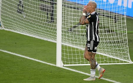 AFP__20241130__36NV7EA__v1__HighRes__FblLibertadoresMineiroBotafogo-scaled-aspect-ratio-512-320
