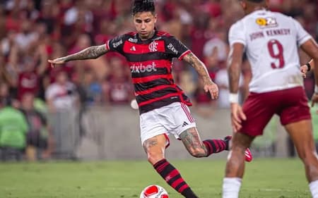 erick-pulgar-flamengo_Easy-Resize.com_-aspect-ratio-512-320