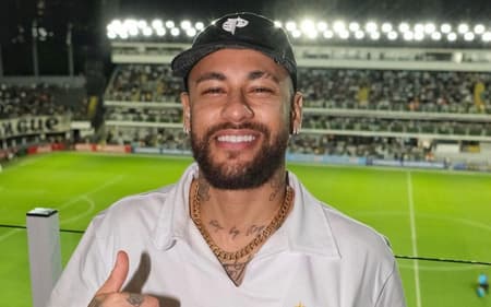 neymar-santos-vila-belmiro-instagram-aspect-ratio-512-320