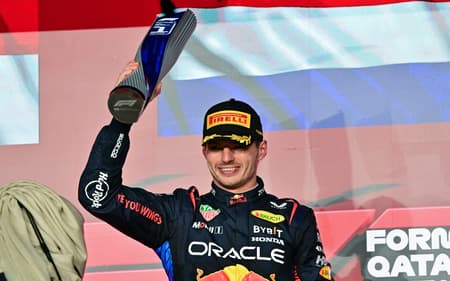 AFP__20241201__36NZ2LW__v1__HighRes__AutoPrixF1QatPodium-scaled-aspect-ratio-512-320