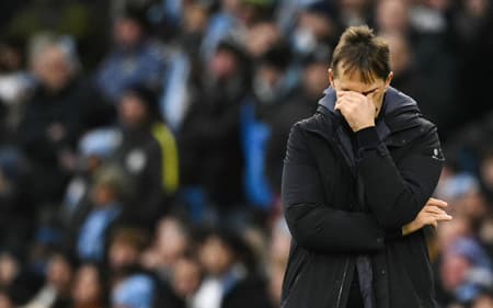 AFP__20250108__36TB8QK__v1__HighRes__FilesFblEngPrWestHamLopetegui-scaled-aspect-ratio-512-320