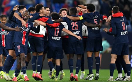 AFP__20250105__36T439E__v1__HighRes__FblQatChampionsTrophyPsgMonaco-scaled-aspect-ratio-512-320
