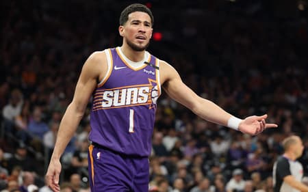 AFP__20250228__2202418510__v4__HighRes__NewOrleansPelicansVPhoenixSuns-scaled-aspect-ratio-512-320