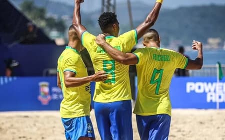 Brasil é o time que mais vezes chegou à final da Copa do Mundo de Futebol de Areia (Foto: Divulgação/CBSB)