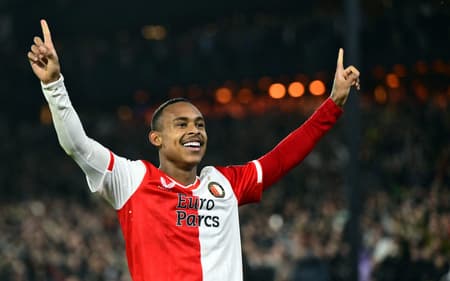 Igor Paixão - Feyenoord 1x1 Roma Sparta Praga
