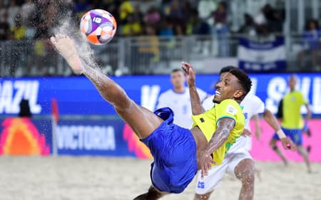 Thanger fez o segundo gol da vitória do Brasil sobre El Salvador (Alex Grimm - FIFA/FIFA)