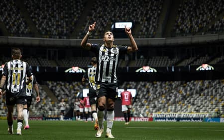 Cuello comemora gol do Atlético-MG (Foto: Pedro Souza / Atlético)