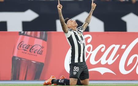 Igor Jesus fez o gol da classificação do Botafogo (Foto: Vítor Silva/Botafogo)