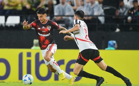 Ferreirinha em Libertad x São Paulo
