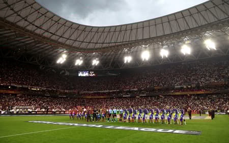 Tottenham e United decidem a Liga Europa