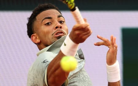 Nicolas Jarry em Roland Garros (Foto: Franck FIFE / AFP)