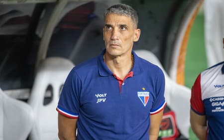 Juan Pablo Vojvoda, técnico do Fortaleza