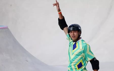 Augusto Akio - Skate