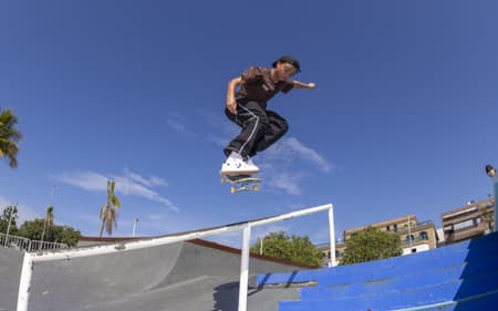 Atleta de skate (Foto: Julio Detefon / CBSk)
