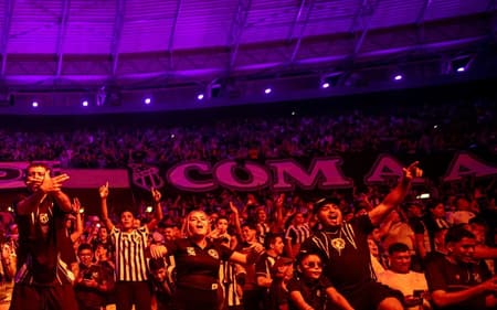 Torcida do Ceará na Arena Castelão (Foto: Stephan Eilert/Ceará SC)