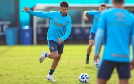 Cristian Olivera está recuperado de gastroenterite. (Foto: Angelo Pieretti)