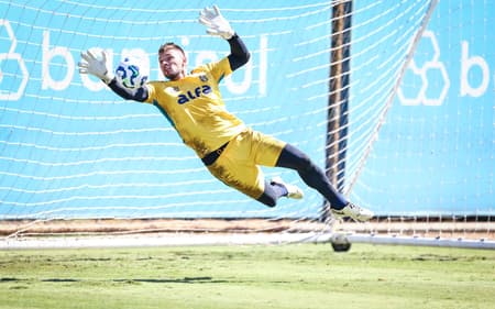 Gabriel Grando em treinamento do Grêmio. (Foto: Lucas Uebel/Grêmio FBPA)