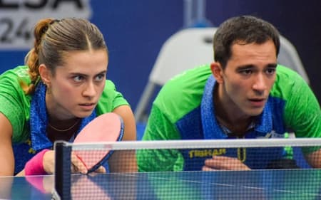 Hugo Calderano e Bruna Takahashi na disputa de dupla mista