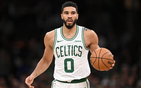 Jayson Tatum - Boston Celtics x Milwaukee Bucks - NBA