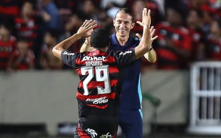 Joshua e Filipe Luis Flamengo