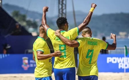 Brasil é o time que mais vezes chegou à final da Copa do Mundo de Futebol de Areia (Foto: Divulgação/CBSB)