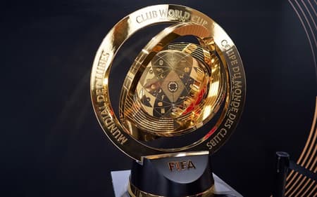 Troféu do Mundial de Clubes da Fifa (Foto: Divulgação/ Bayern de Munique)
