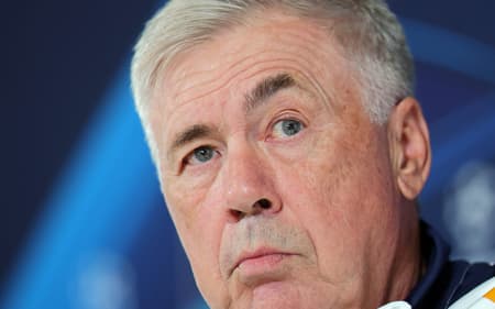 Carlo Ancelotti já conquistou três Champions pelo Real Madrid (Foto: Thomas COEX / AFP)