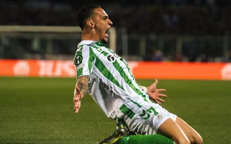 Antony - Fiorentina x Real Betis - Europa League