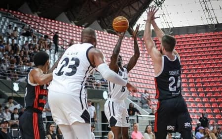 Flamengo contra Corinthians no NBB (Foto: Beto Miller / Corinthians)