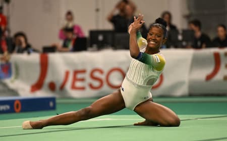 Aos 15 anos, Júlia Coutinho conquistou seu primeiro ouro em Copa do Mundo