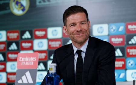 Xabi Alonso - Real Madrid