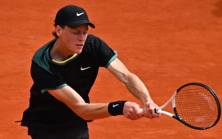 Jannik Sinner em treino em Roma (Corinne Dubreuil/ATP Tour)