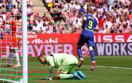 Sorloth comemora hat-trick pelo Atlético de Madrid contra o Girona (Reprodução: Marca)