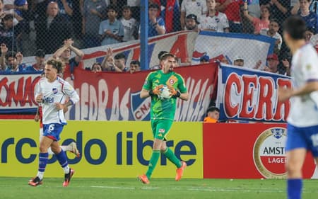 Anthoni, goleiro do Internacional
