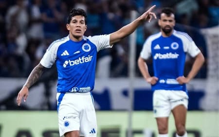 Volante Lucas Romero está perto de renovação com o Cruzeiro (Foto: Gustavo Aleixo/Cruzeiro)