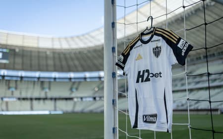 Camisa do Atlético-MG no Castelão (Foto: Pedro Souza / Atlético)