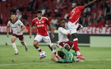 Jogada de Internacional x Fluminense