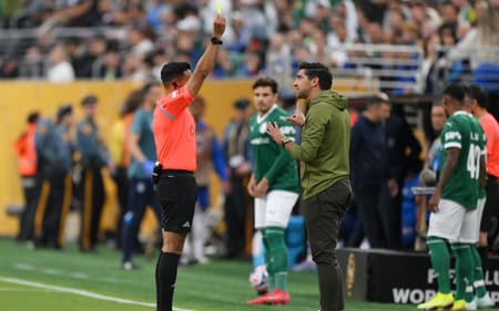 Abel Ferreira cartão Mundial