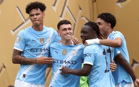Foden fez o primeiro gol do Manchester City no Mundial (Foto: CHARLY TRIBALLEAU / AFP)