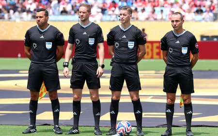 Arbitragem francesa comandará Palmeiras x Botafogo (Foto: Kevin C. Cox/AFP)