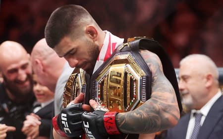 UFC 317: Ilia Topuria vs Charles do Bronx Oliveira