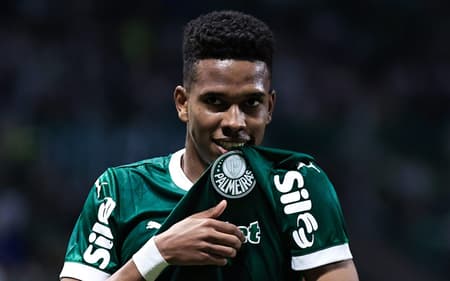 Estêvão, atacante do Palmeiras