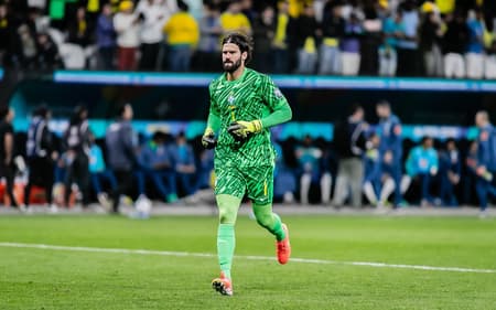 Goleiro Alisson comentou sobre a performance da Seleção Brasileira nesta Data Fifa após classificação para a Copa do Mundo. (Foto: Fernando Teramatsu/AGIF)