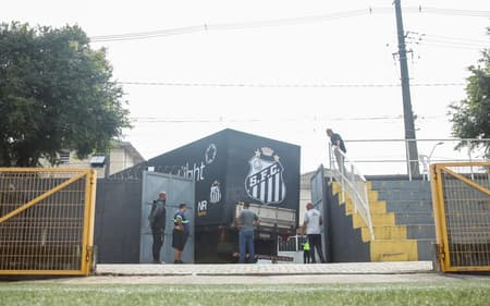 Santos passa por reformulação na estrutura de algumas dependências com a a ajuda do pai de Neymar. (Foto: Reinaldo Campos/ Santos FC)